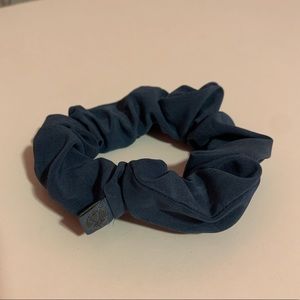 lululemon scrunchie